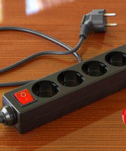 Elektromos elosztóba rejtett hangrögzítő távoli lehallgatáshoz