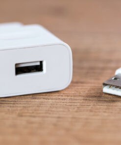 minihangrogzito pont com USB toltobe rejtett hangrogzito